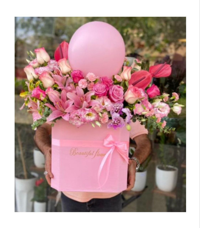 باکس گل تولد بادکنک دار صورتی
