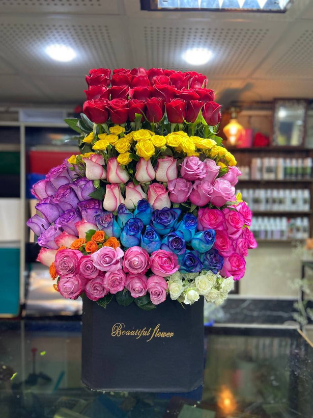 باکس رز لاکچری هفت رنگ