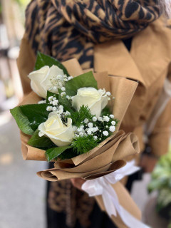 دسته گل رز طبیعی ولنتاینی قزوین